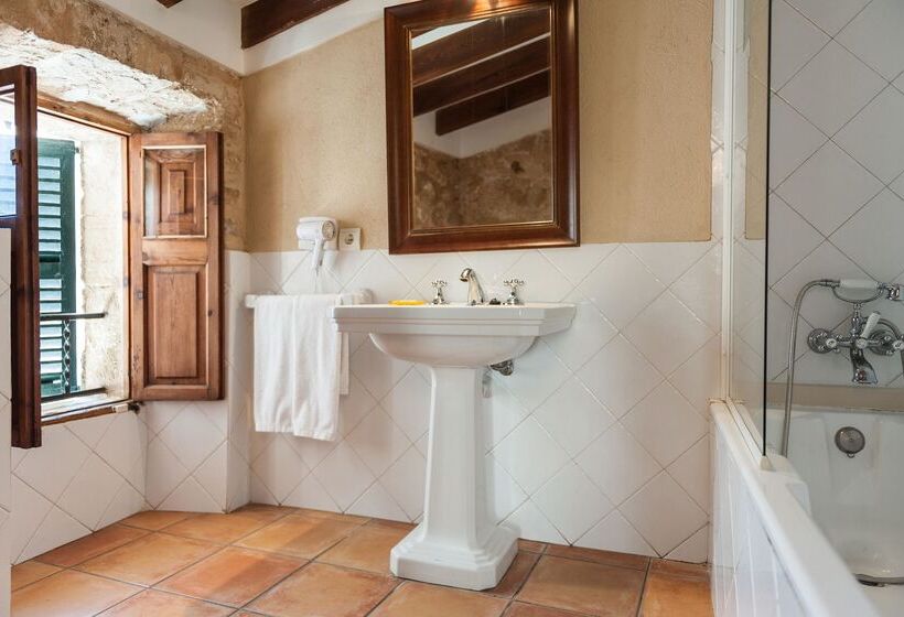 חדר סטנדרט, Can Simo