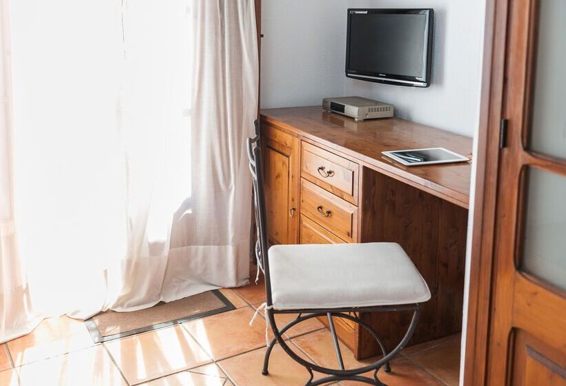 חדר סופריור, Can Simo