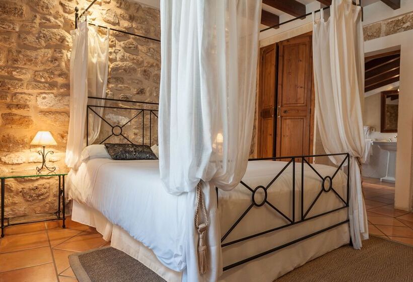 חדר סטנדרט, Can Simo