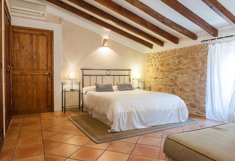 חדר סטנדרט, Can Simo