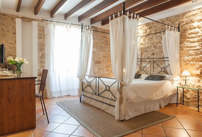 חדר סטנדרט, Can Simo