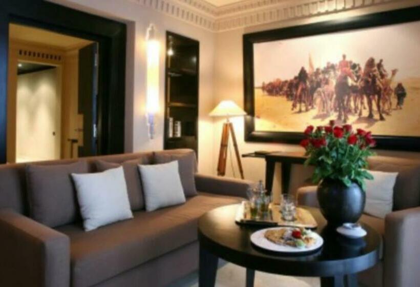 سوییت جونیور, Les Jardins De La Koutoubia