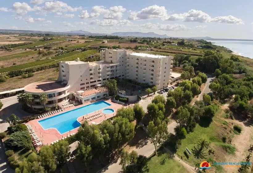 اتاق کلاسیک چهارنفره, Paradise Beach Resort