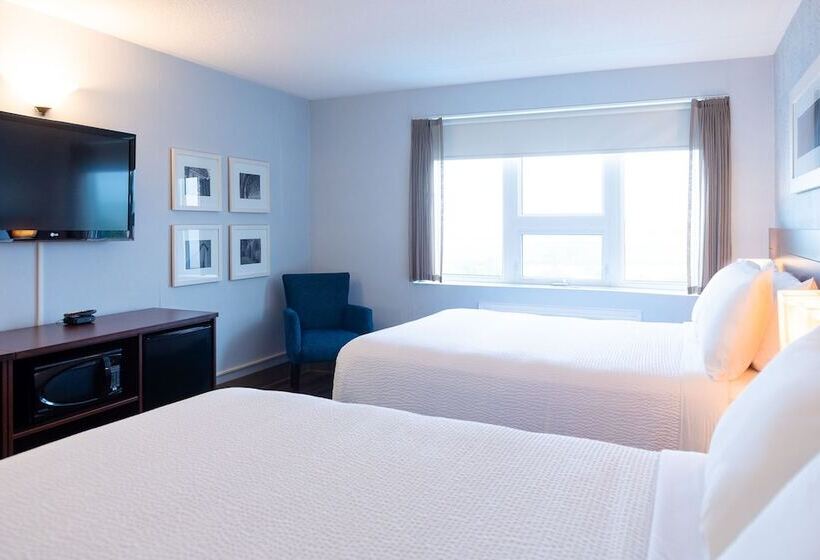 带2个双人床的标准工作室, Rodd Moncton