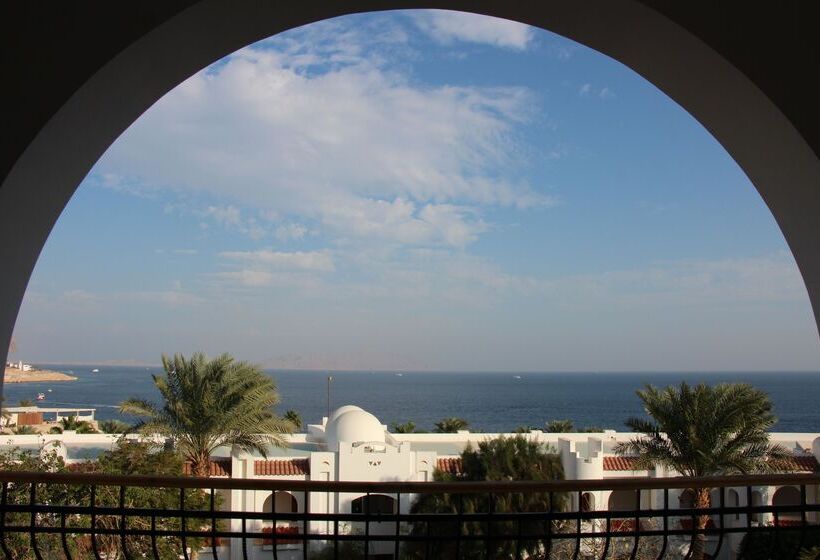 اتاق استاندارد با چشم‌انداز دریا, Savoy Sharm El Sheikh