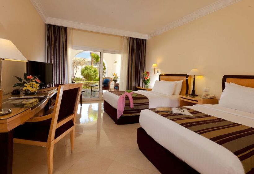 اتاق استاندارد با چشم‌انداز باغ, Savoy Sharm El Sheikh