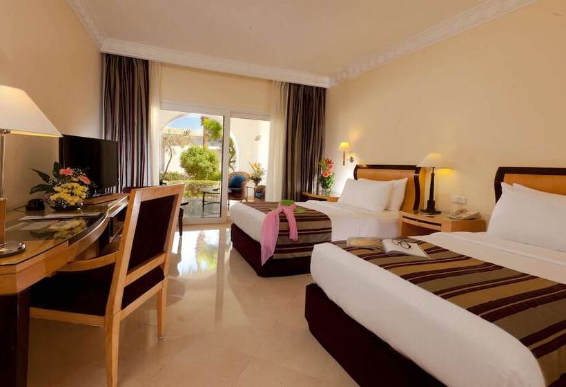 اتاق استاندارد با چشم‌انداز باغ, Savoy Sharm El Sheikh