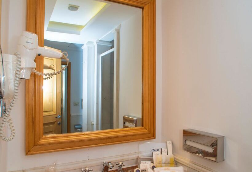 سوییت با چشم‌انداز استخر, Savoy Sharm El Sheikh