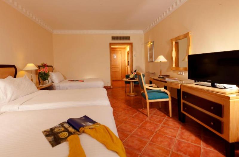 اتاق استاندارد سه تخته با چشم‌انداز باغ, Savoy Sharm El Sheikh