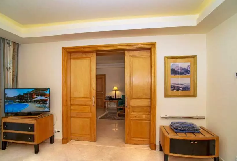 سوییت با چشم‌انداز باغ, Savoy Sharm El Sheikh