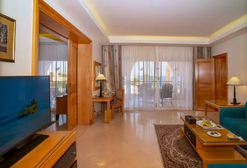 سوییت با چشم‌انداز باغ, Savoy Sharm El Sheikh