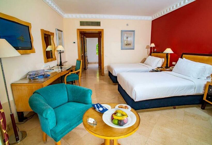 اتاق استاندارد با چشم‌انداز باغ, Savoy Sharm El Sheikh