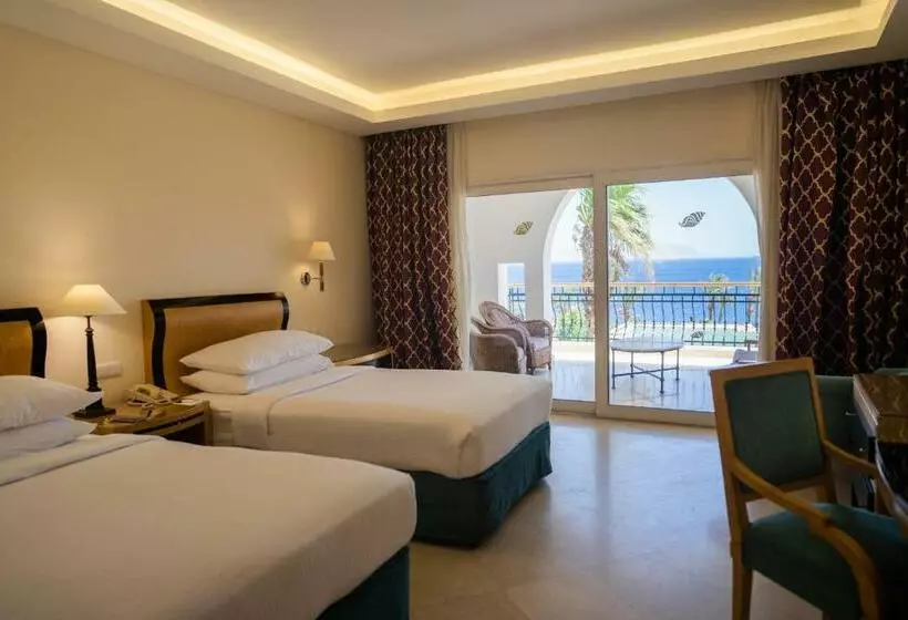 اتاق استاندارد با چشم‌انداز دریا, Savoy Sharm El Sheikh