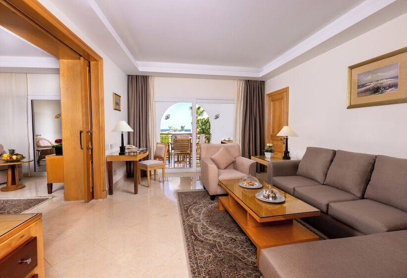 سوییت با چشم‌انداز باغ, Savoy Sharm El Sheikh