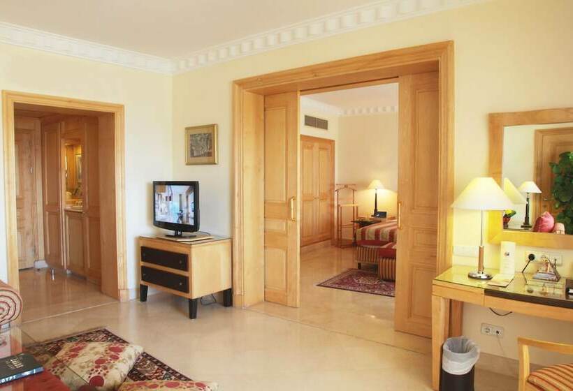 سوییت با چشم‌انداز دریا, Savoy Sharm El Sheikh