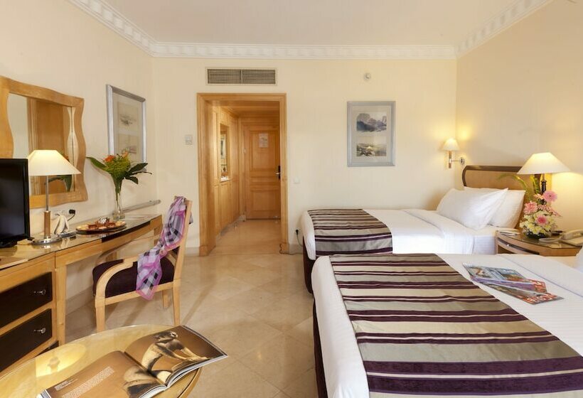 اتاق استاندارد با چشم‌انداز دریا, Savoy Sharm El Sheikh