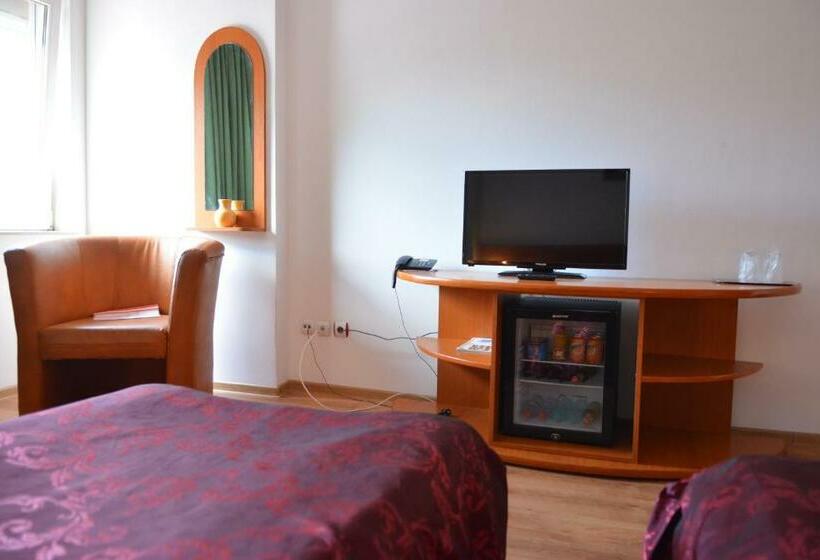 Номер Стандарт, Select