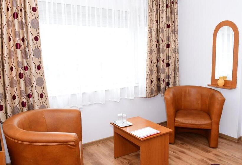 Номер Стандарт, Select