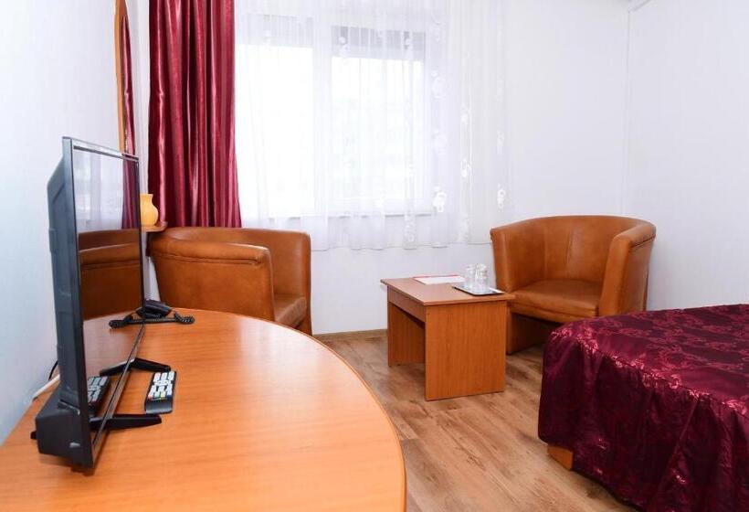 Номер Стандарт, Select