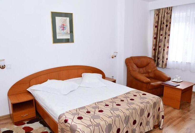 Номер Стандарт, Select