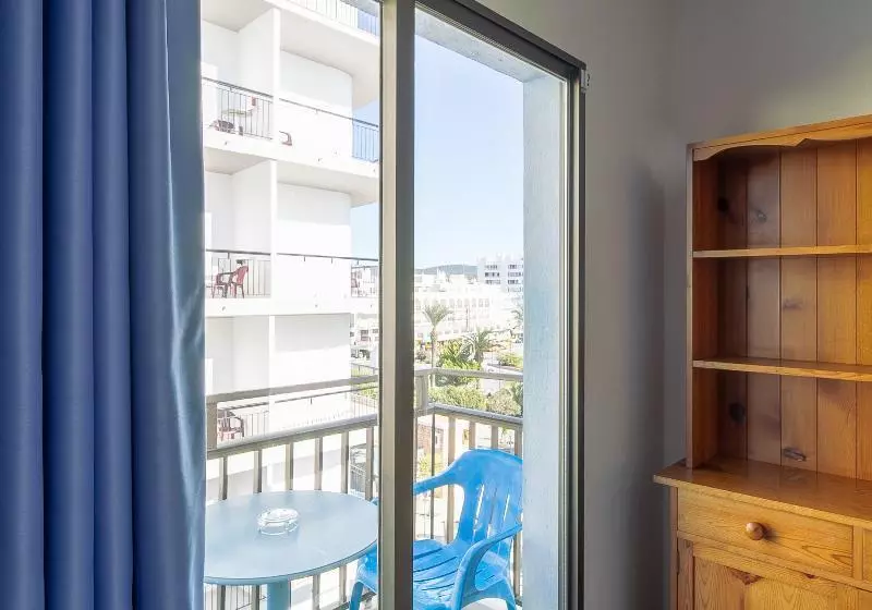 آپارتمان 1 خوابه, The Blue Apartments By Ibiza Feeling   Adult Only