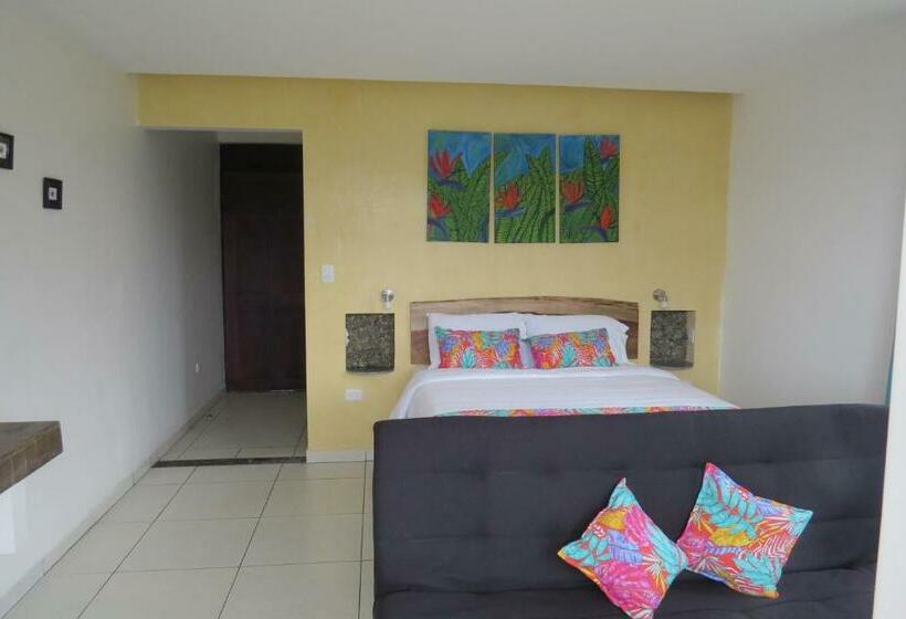 اتاق لوکس, Rinconcito Verde