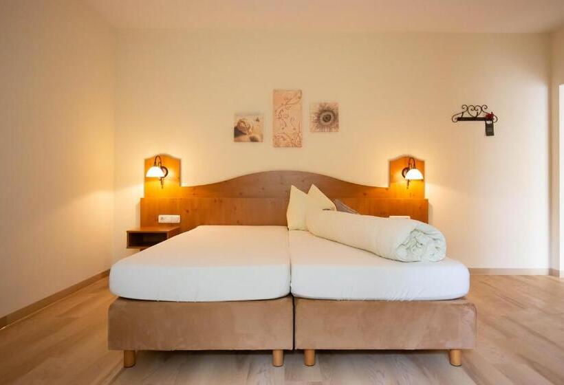 Номер Стандарт, Gasthaus Und Hotel Göttler Josef