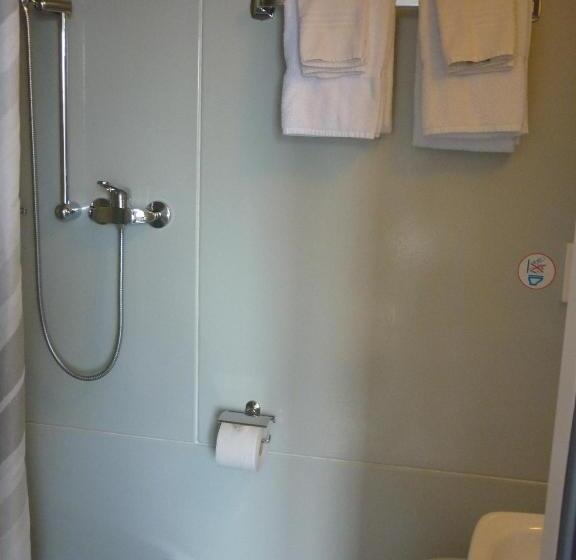 חדר סטנדרט, La Caquerelle