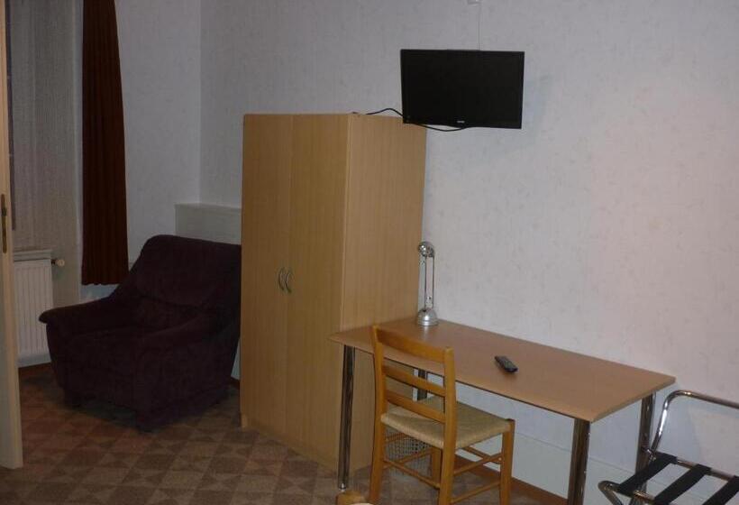 חדר סטנדרט, La Caquerelle