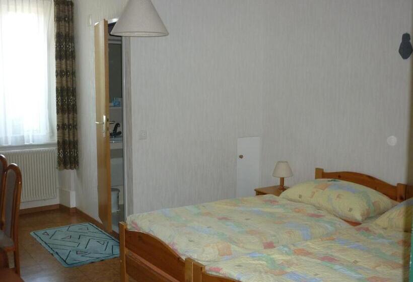 חדר סטנדרט, La Caquerelle