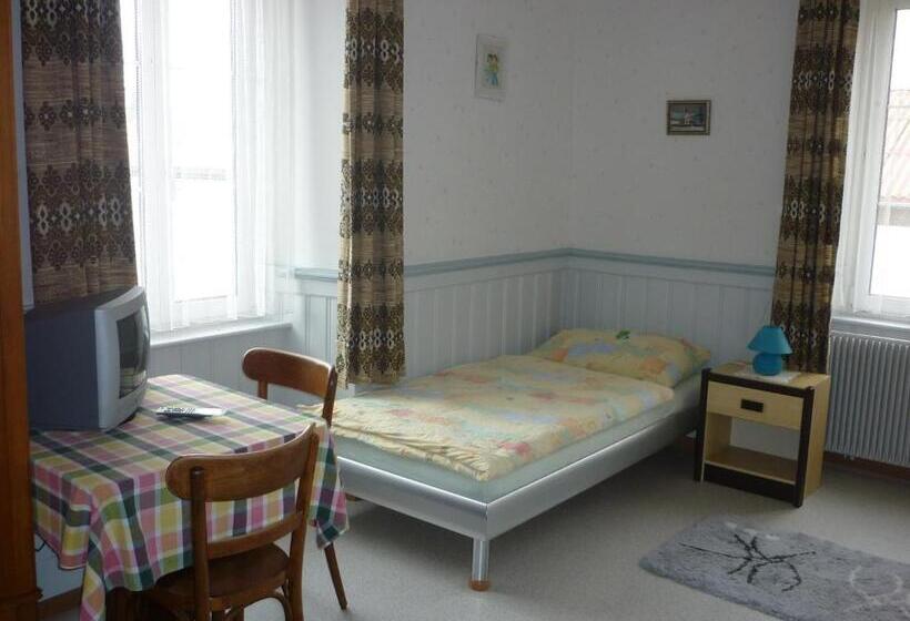 חדר סטנדרט, La Caquerelle