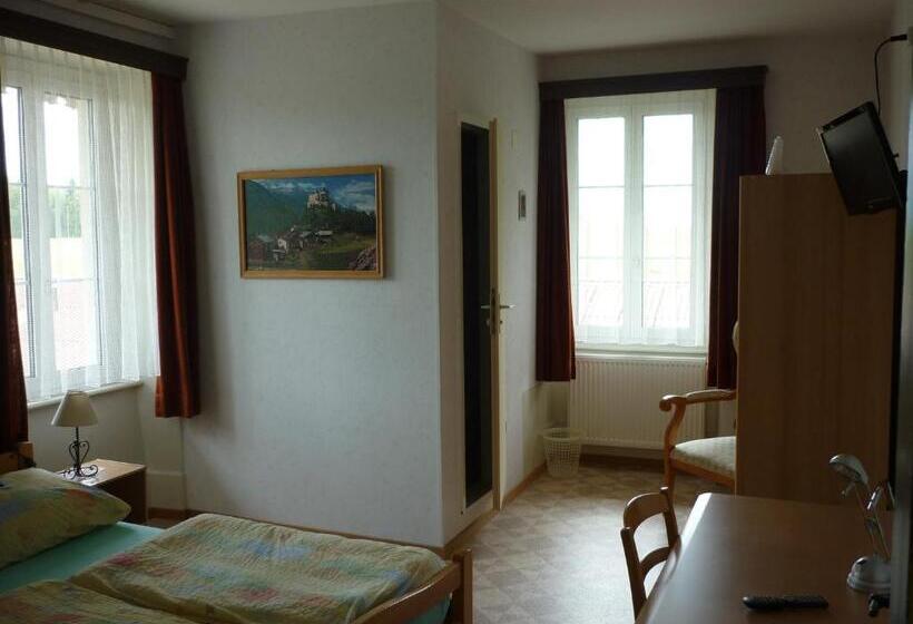 חדר סטנדרט, La Caquerelle