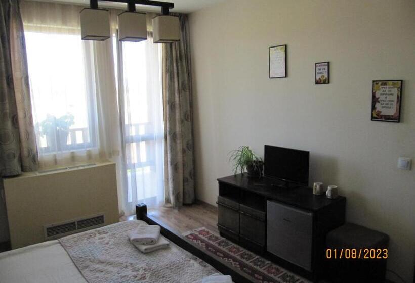 스탠다드 발코니 룸, Guest House Belchin View