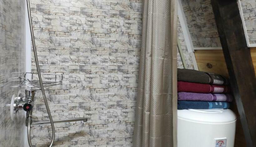 Четырехместный Номер Стандарт, Zelenaya Usad`ba Stavbor