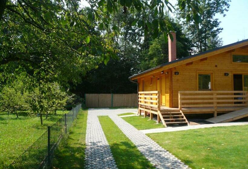 בקתת חדר, Chaty Pod Sokolím Hřbetem