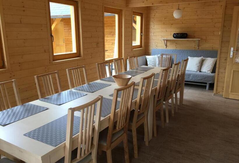 בקתת סופריור בת חדר 1, Chaty Pod Sokolím Hřbetem