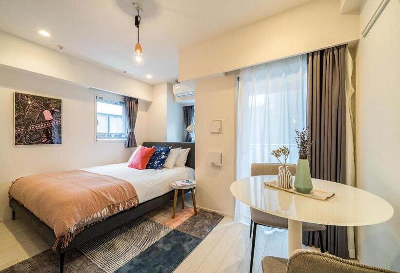 Студия Стандарт, Section L Ginza East