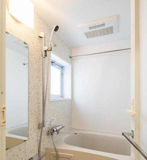 Студия Стандарт, Section L Ginza East