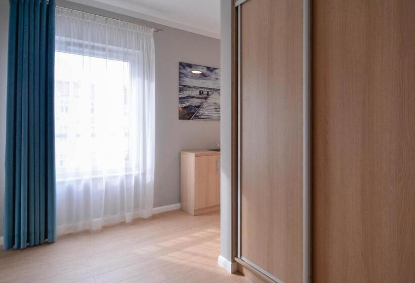 آپارتمان 1 خوابه, Osiedle Cesarskie Apartamenty   Parking   Apartamenty Bryza