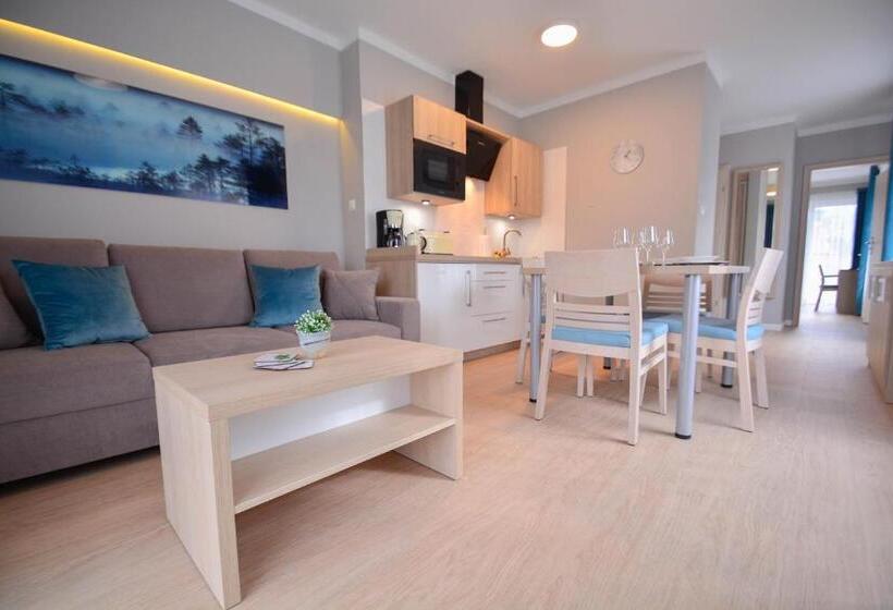 Апартаменты 1 Спальня, Osiedle Cesarskie Apartamenty   Parking   Apartamenty Bryza