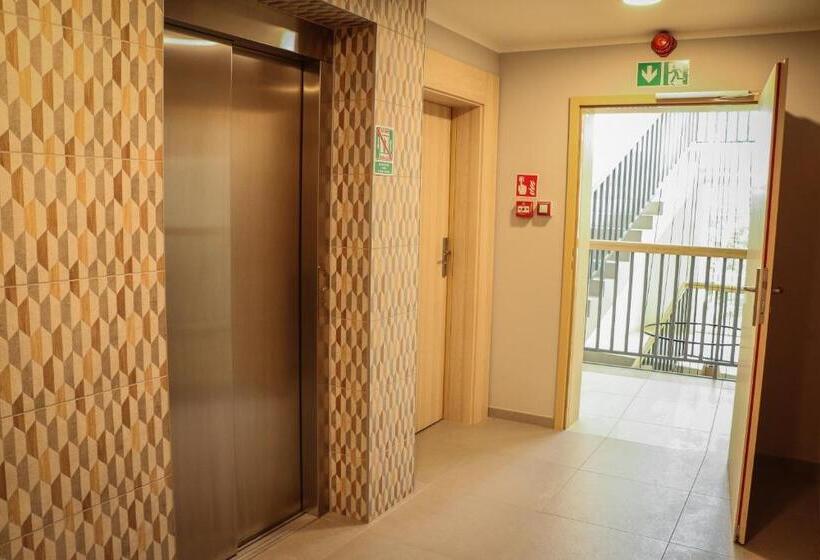 Апартаменты 2 Спальни, Osiedle Cesarskie Apartamenty   Parking   Apartamenty Bryza