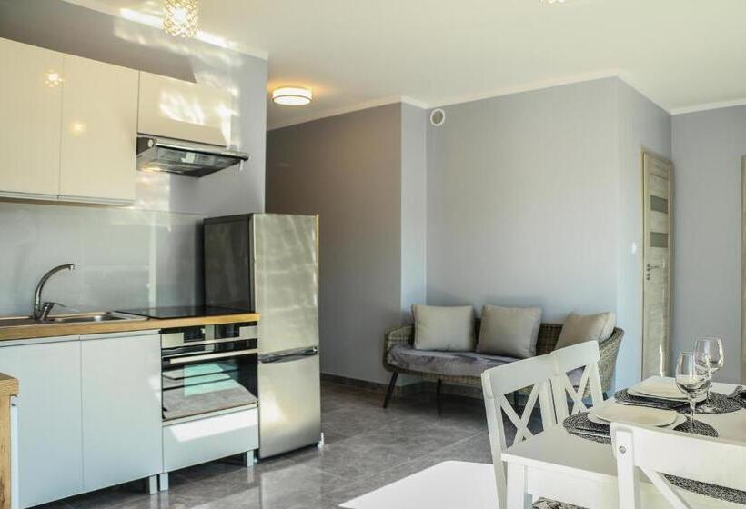 Апартаменты 2 Спальни, Osiedle Cesarskie Apartamenty   Parking   Apartamenty Bryza