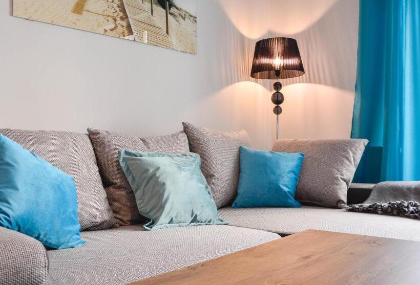 Апартаменты 1 Спальня, Osiedle Cesarskie Apartamenty   Parking   Apartamenty Bryza