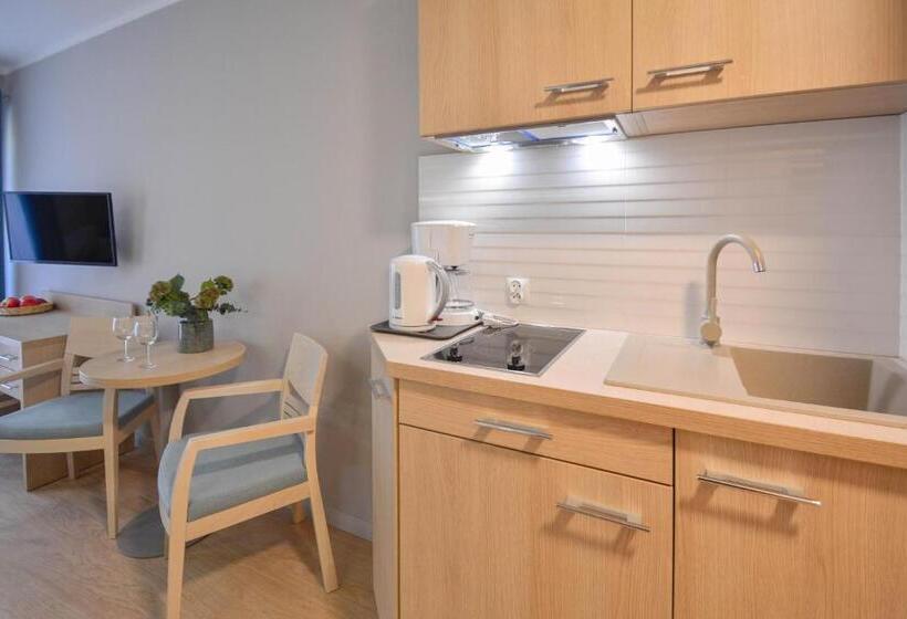 Студия Стандарт, Osiedle Cesarskie Apartamenty   Parking   Apartamenty Bryza