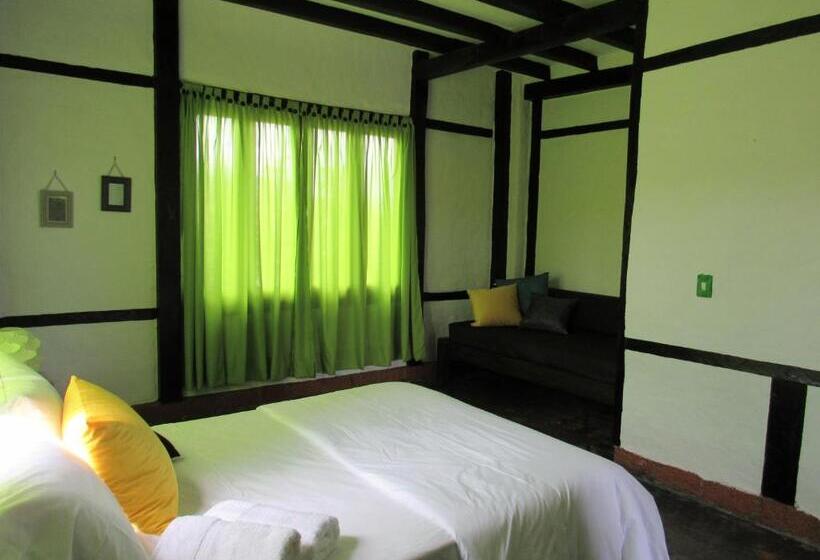 标准间带山景, Coffee Tree Boutique Hostel