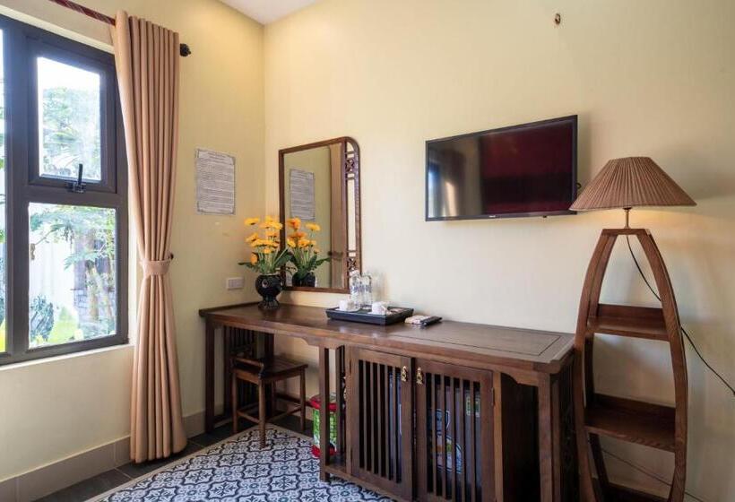 Standard Triple Room with Terrace, Dong Ne Tam Coc Hotel & Resort