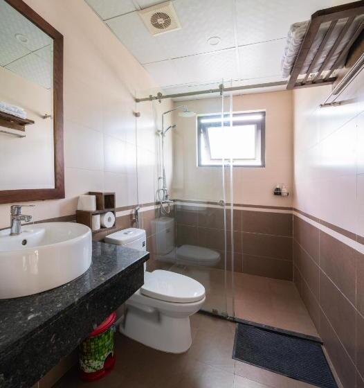 Standard Triple Room with Terrace, Dong Ne Tam Coc Hotel & Resort