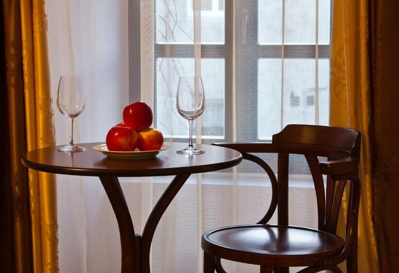 غرفة قياسية, Vadszőlő Vendégház