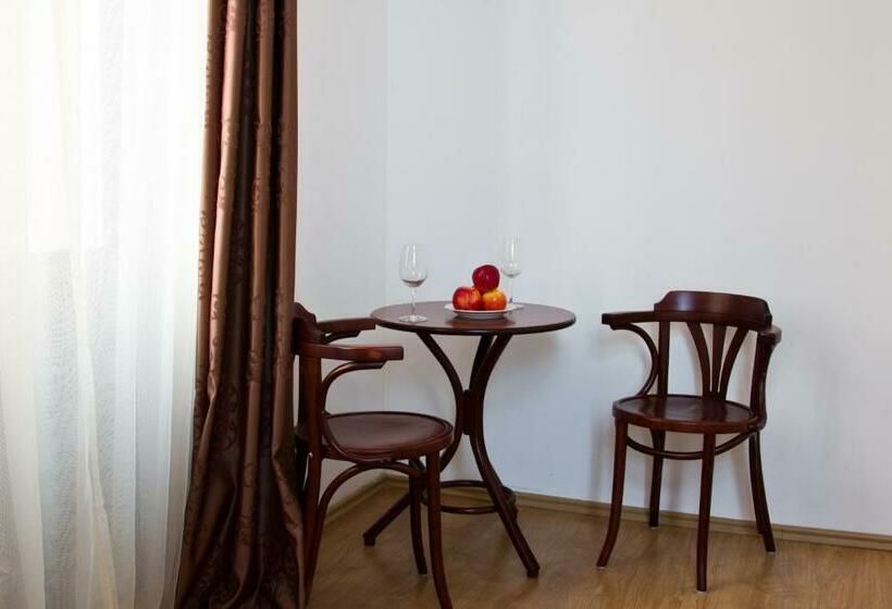 غرفة قياسية, Vadszőlő Vendégház