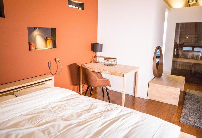 Camera Deluxe, Bnb Nest